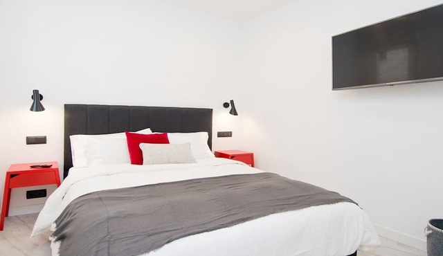 Amazing Apartment by Kivoya in the heart of Madrid