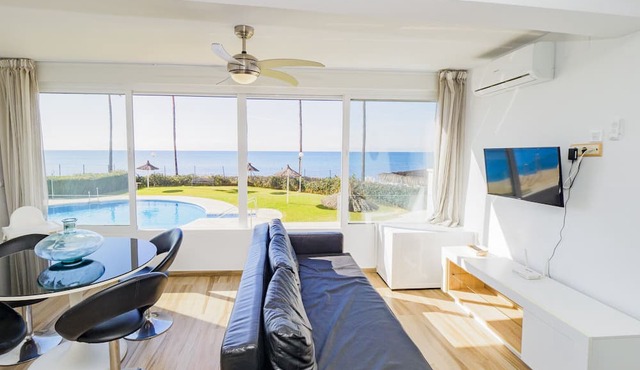 Cubo's Apartamento Marbella Mar/Incredible views of the sea/free wifi