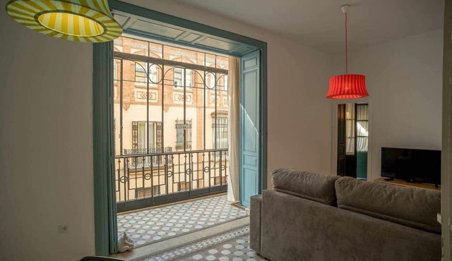 Eva Recommends Gerona 1 very bright house S.XIX