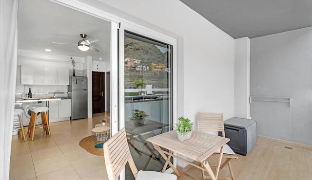 Vacation Apartment 'Bajamar En Armonía' with Mountain Views and Wi-Fi