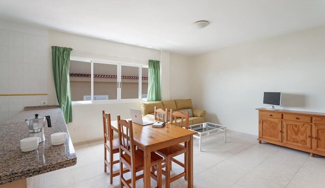 Vacation Apartment 'Isla 1' with Wi-Fi