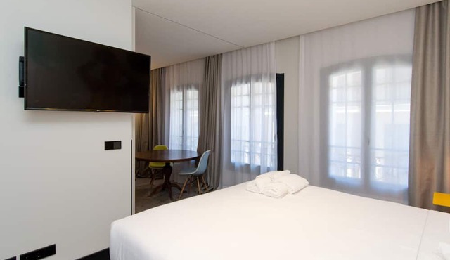 Unique Design Apartament in Barrio Las Letras