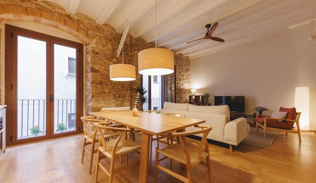 Estudi Verd - Holiday apartment rental in Girona | Bravissimo