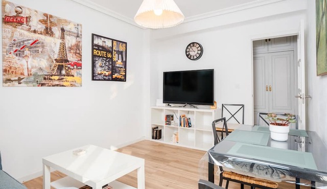 Apartment 'Malaquita' with Balcony, Wi-Fi and Air Conditioning