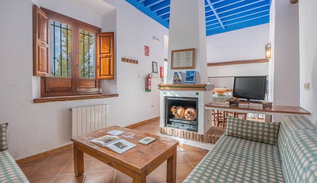 Apartment 'Apartamento La Cuadra' with Mountain Views, Shared Pool, and Wi-Fi