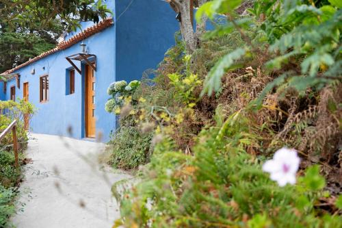 Casa Azul del Roque Negro