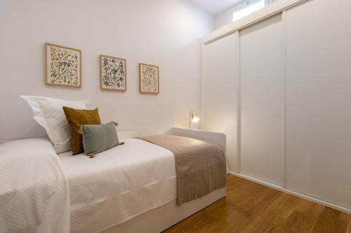 Bright 2-Bed Apartment in Las Letras Madrid