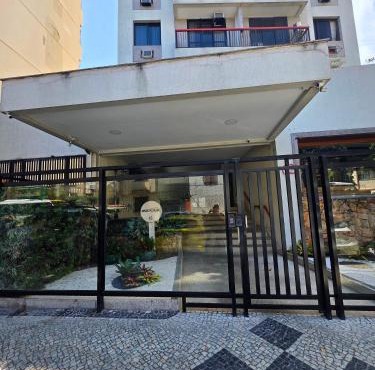 Rio Habitat Flat with BBQ & Pool in Rio de Janeiro
