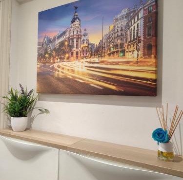 Apartamento Getafe Central-UC3M, Renfe-Metro SOL 18 MIN PARKING Business Friendly
