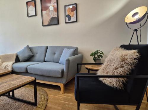 R2R - Siente Oviedo Apartamento Céntrico con garaje - 651A