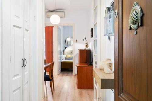 Whisper-Quiet 2BR Near Sagrada